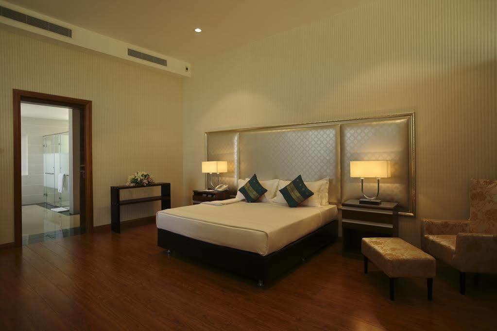 Horizon Lake View Resort Naypyidaw Екстериор снимка