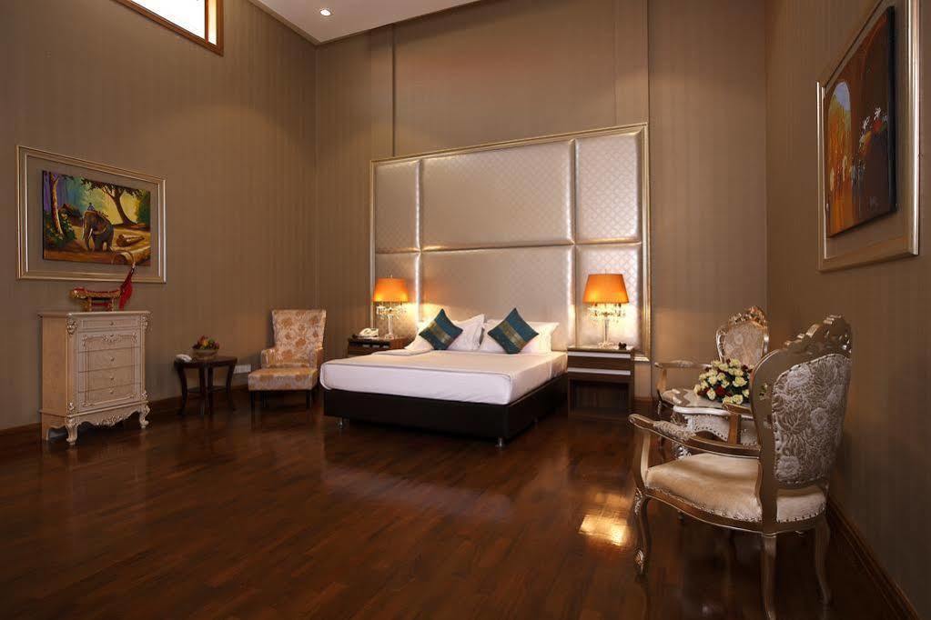 Horizon Lake View Resort Naypyidaw Екстериор снимка